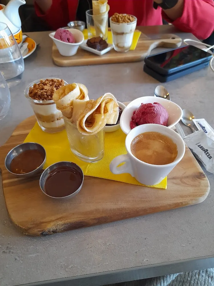 Café Gourmand